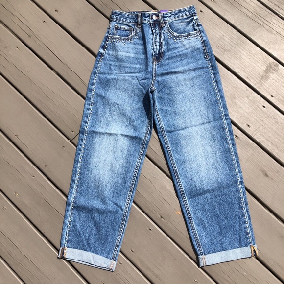 NWT Stradivarius New Carrot Stud Jeans Sz 2. - Picture 2 of 9